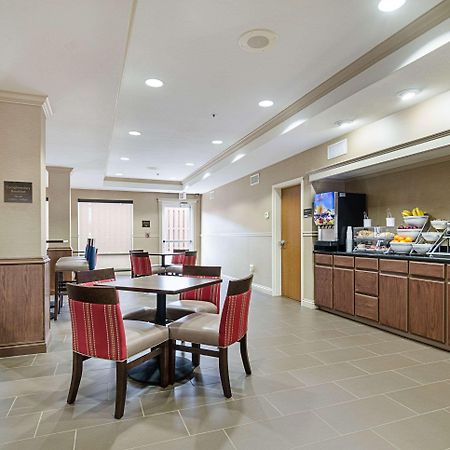Quality Suites Springdale West I-49 Exterior photo