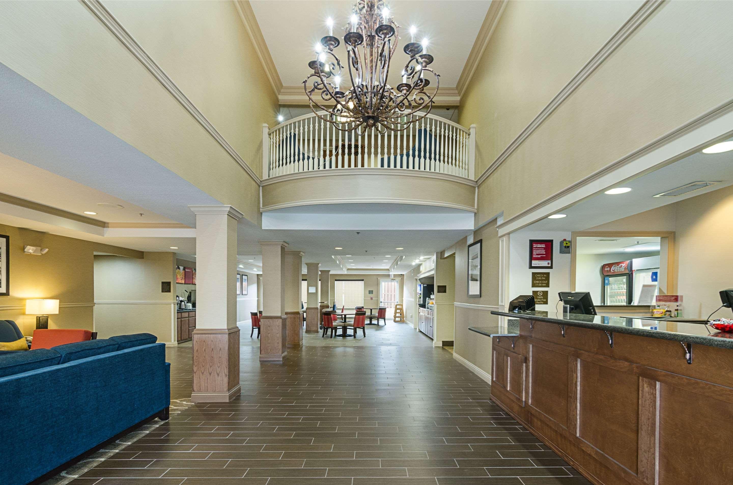 Quality Suites Springdale West I-49 Exterior photo
